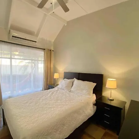 Beach Bliss - 1Br Villa With Pool 2 Blocks From Ocean Jaco Exterior photo